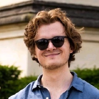 Alex O. Davies